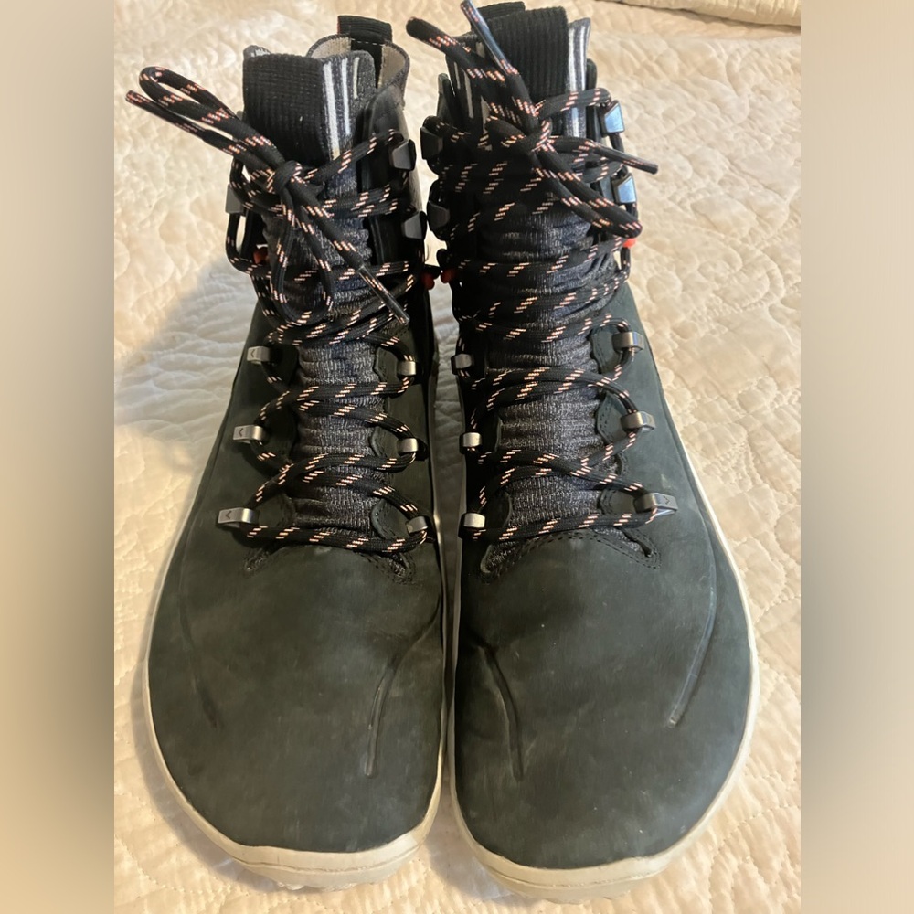 Vivobarefoots Tracker Decon 2, 9/40 Black hiking boots